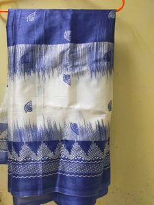 Off-white Navy Blue Art Silk Saree