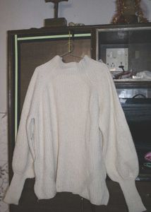 White Sweater Korean Style