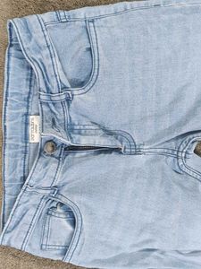 Girls&#39; Light Wash Denim Jeans
