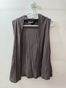 Sleeveless Shrug
