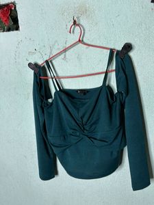 Green Long Sleeve Twist Front Top