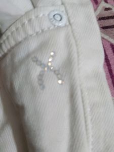 White Jeans Capri
