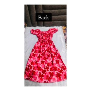 🆕✅BRAND New Floral Off-Shoulder Dress🆕✅