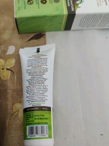 Mamaearth Henna Shampoo
