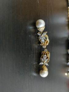Moti Droplet Studded Earrings