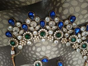 Beautiful Blue Heavy NeKlace