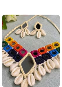 Shell Necklace With Shell Earrings