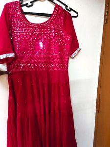 Dark Pink 🩷Long Ball Gown....