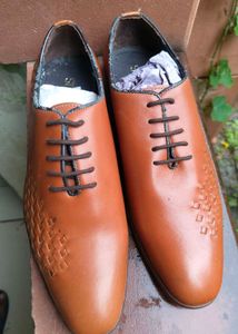 Leather shoes 7