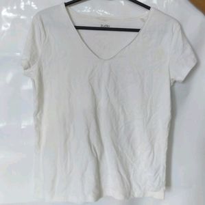 Zara Basic White T-Shirt