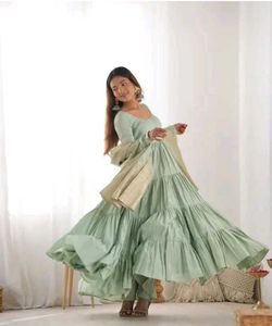 Elegant Tiered Anarkali Kurta Set