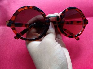Retro Tortoise Shell Sunglasses
