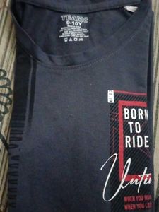 Boys Graphic Print T-shirt