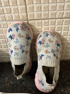 Slip Ons Size 25