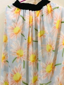 Floral Daisy Print Skirt