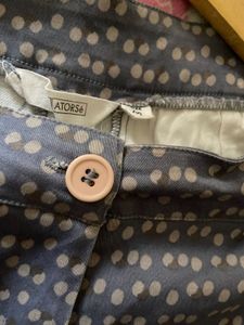 Women’s Gray Printed Ripped Shorts (M)