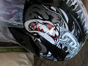 Stylish Sports Helmet