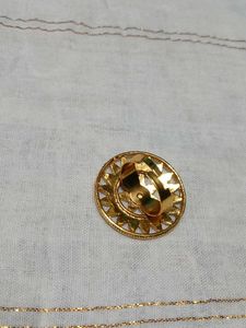 Elegant Gold-Tone Fashion Ring