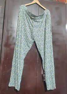Grey Floral Printed Pyjama Lower For 42 Waist