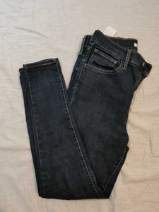 Levi's Dark Wash Skinny Fit Jeans