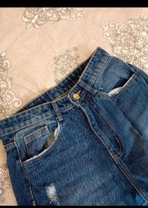 Baggy Distressed Blue Jeans 💓