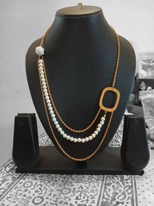 Layered Pearl Necklace