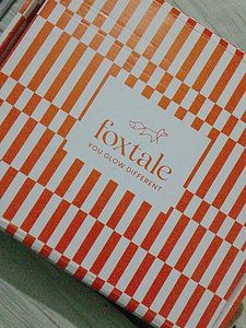 2Foxtale Super Glow Face Wash+ Scrunchie