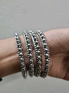 Silver Tone Beaded Bangle Set