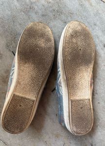 Ginger Casual Shoes for women