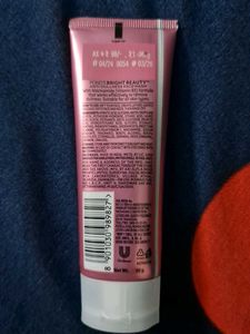 PONDS BRIGHT BEAUTY Anti Dullness Facewash