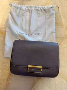 CLASSIC CHARLES AND KEITH (Check Description)