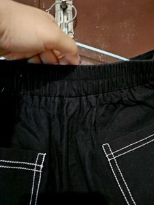 CLASSY AND MINIMAL Black Cotton Casual Pant
