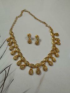 Gold-toned Necklace &amp; Earring Set