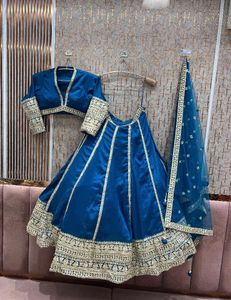 Elegant Teal Lehenga Choli with Dupatta