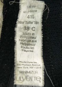 Elegant MaidenformLilyette Minimizer Black Bra