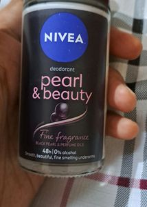 Nivea Black Pearl And Beauty Underam Roll On