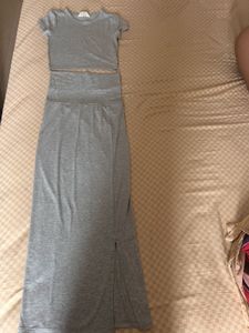 H&amp;M Tshirt And Slit Skirt Co-ord Set