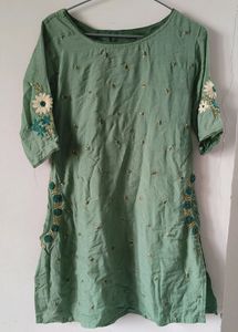 Embroidered Kurta with flared gharara 😍
