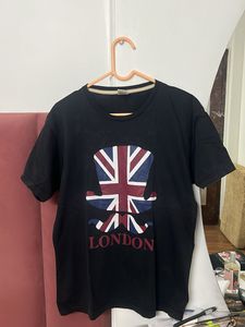 London Graphic Tee