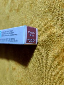 Charlotte Tilbury collagen lip bath