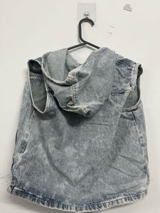 Denim Sleeveless Hoodie Vest