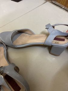classic heels for women
