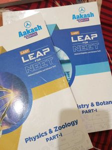 Aakash NEET Exam Prep Books