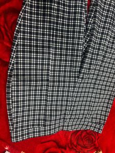 Checkered Casual Pants