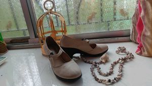 Formal Beige Shoes