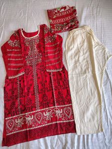 combo of 2 Kurta Sets