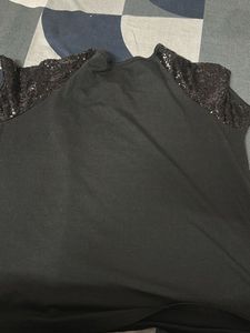 Sequin Sleeve Tee Black Very Pretty