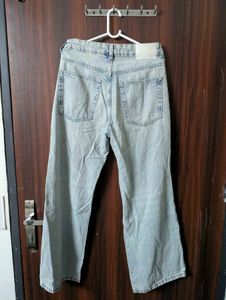 H&amp;M ripped straight jeans