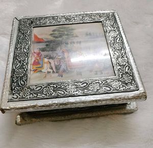 Aluminium dry fruits box