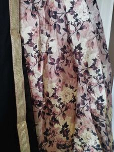 Floral Lehenga Choli with Dupatta🖤